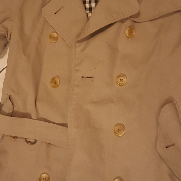 Burberry mens rain coat - Picture 4 of 6